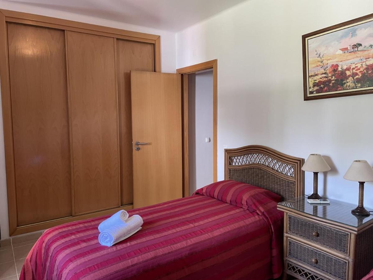 Apartamentos Santa Teresinha 알보르 외부 사진