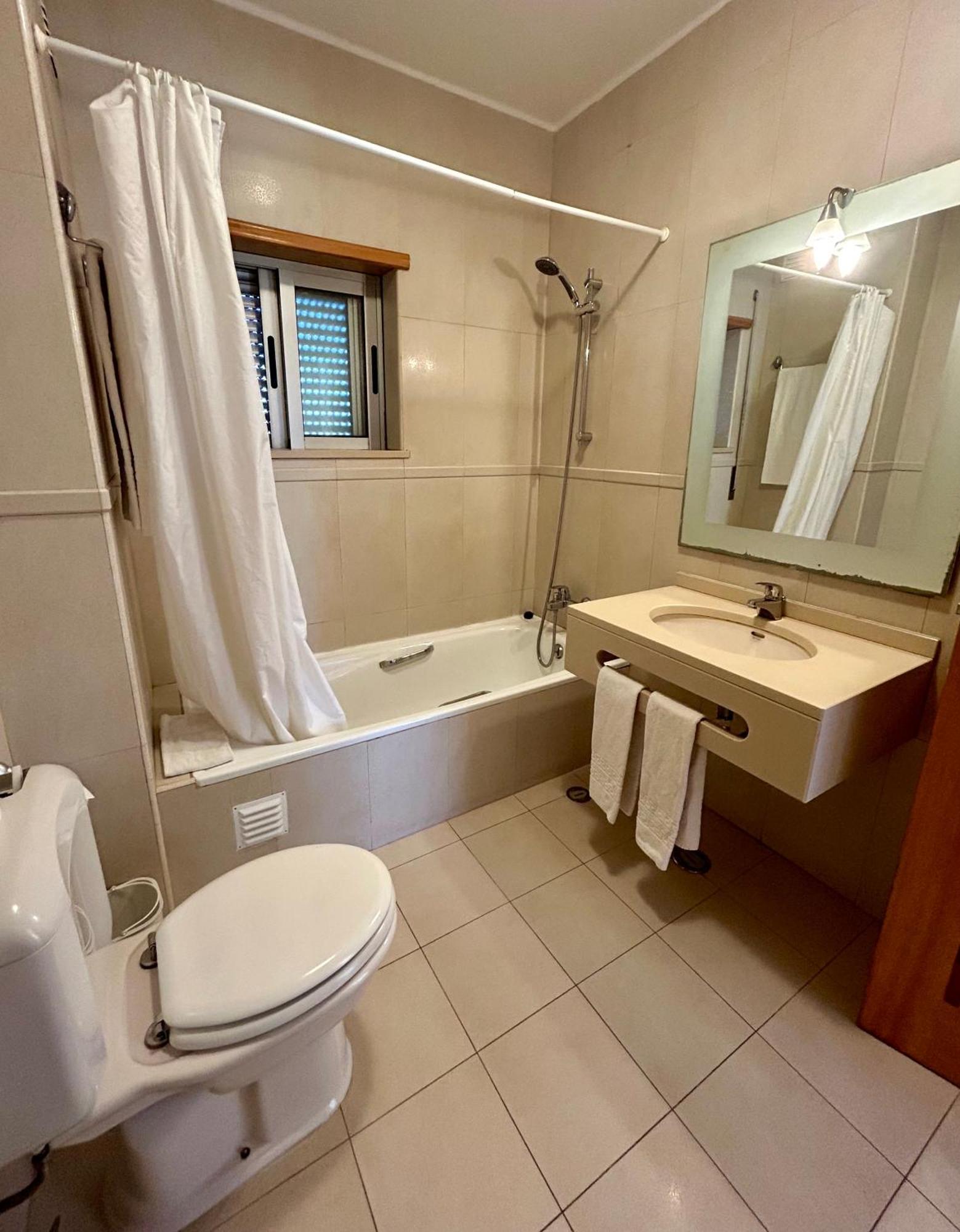 Apartamentos Santa Teresinha 알보르 외부 사진