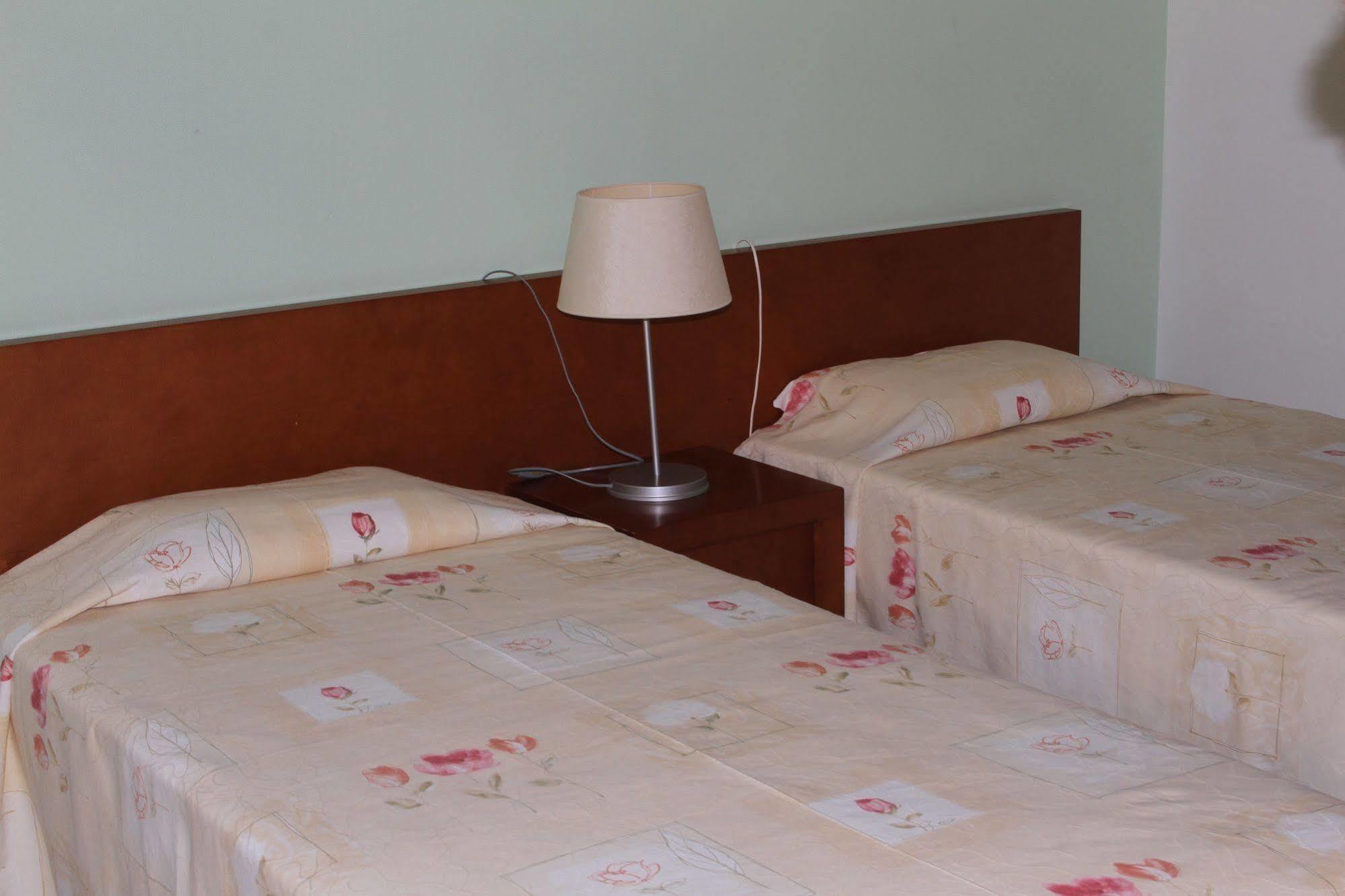 Apartamentos Santa Teresinha 알보르 외부 사진